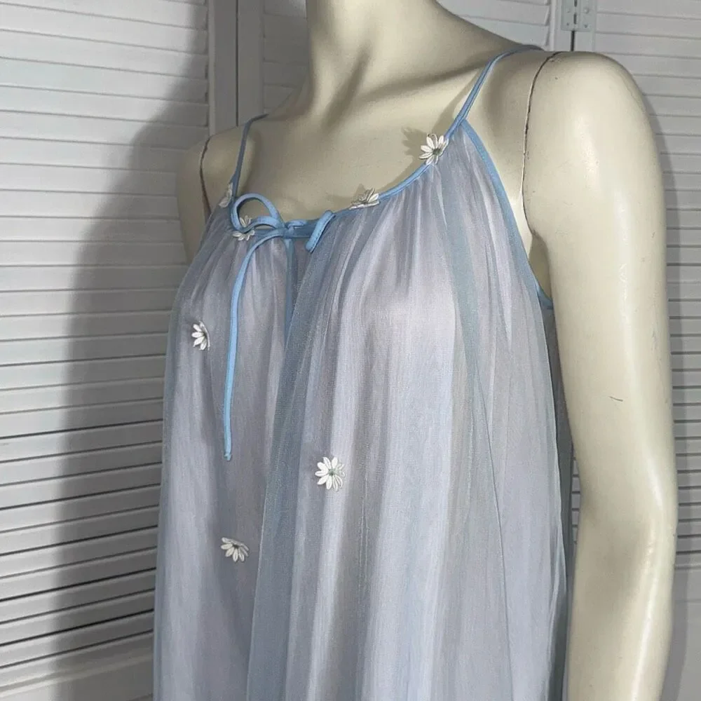 Vintage 1960s pale